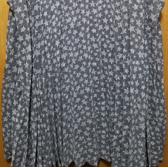 Torrid Sleeveless Top - Picture 3 of 5